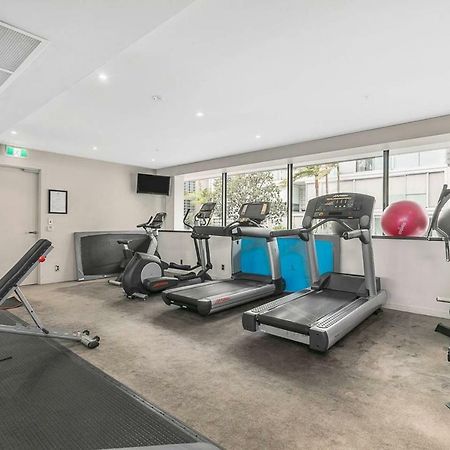 Two Bedroom Apartment - Pool, Gym & Free Parking! Оукланд Екстериор снимка